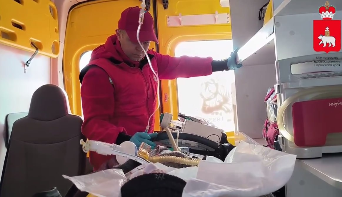    Пострадавший при нападении в школе Александровска подросток пришел в сознание