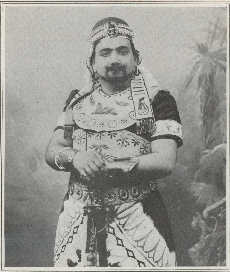 Верди Д. Оп. 'Аида'. В роли Радамеса - Карузо. Поколенный фас. Из фондов Музея музыки.