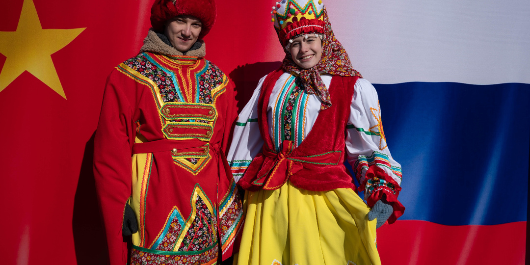 ЗимФестАмур или переплетение русских и китайских праздников