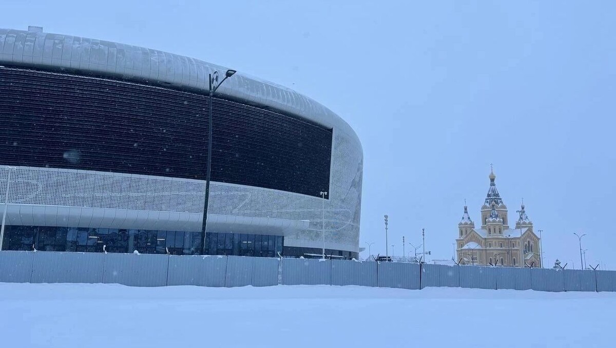    Открыть ледовую арену на Стрелке могут в 2026 году   newsnn.ru