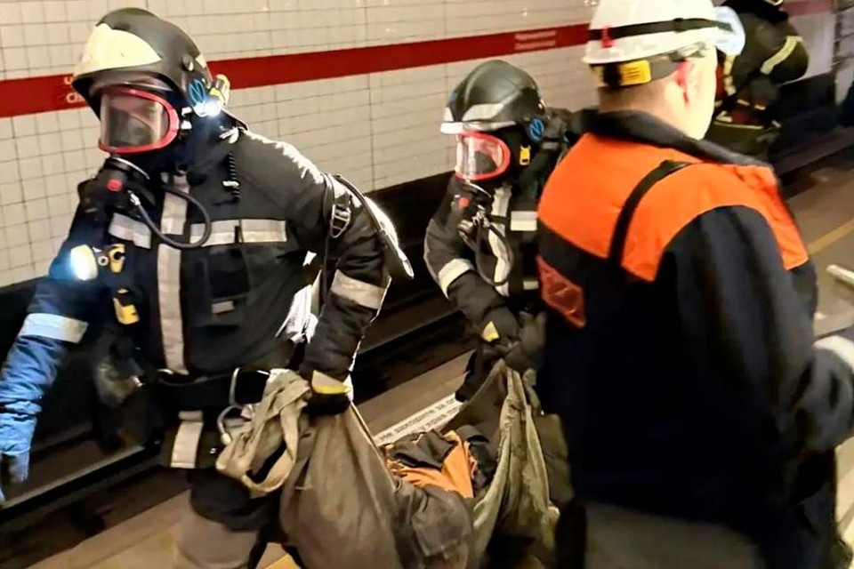    Всех «пострадавших» успешно эвакуировали. Фото: ГУ МЧС России по Петербургу