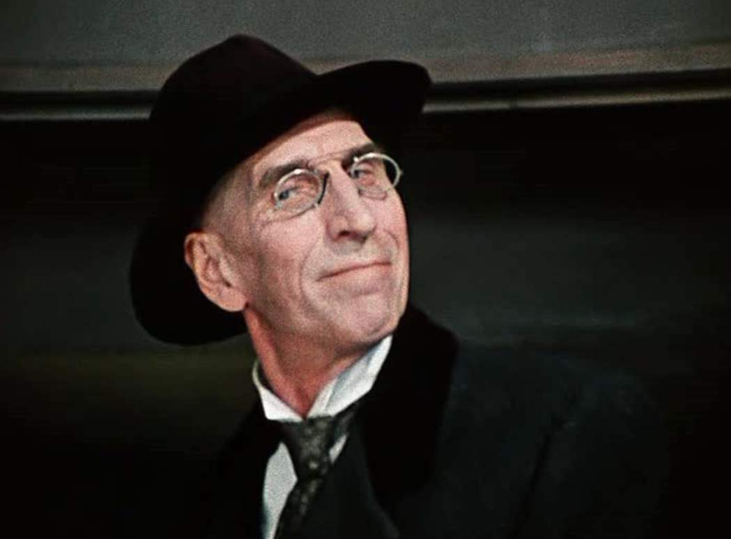 Сергей Филиппов в фильме "12 стульев"