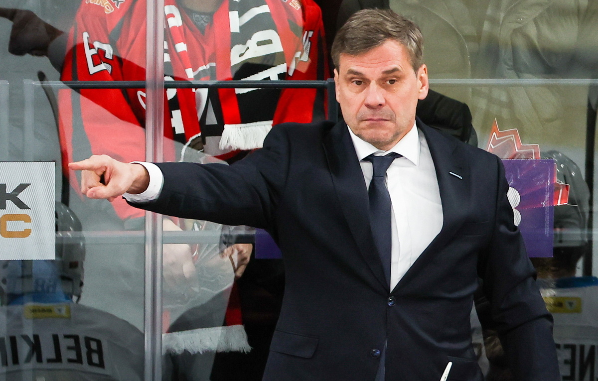    Главный тренер минского "Динамо" Дмитрий Квартальнов  Донат Сорокин/ТАСС