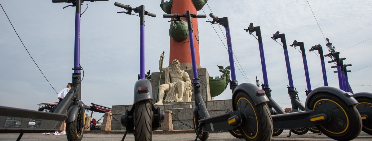    В Петербурге рассказали о зонах запрета для парковки СИМ Автор фото: Ермохин Сергей/"ДП"