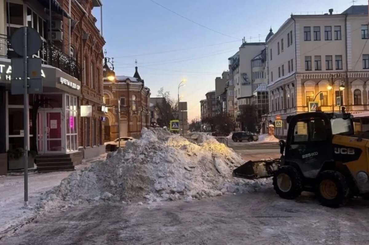    За сутки в Тюмени вывезли более 66 тысяч кубометров снега