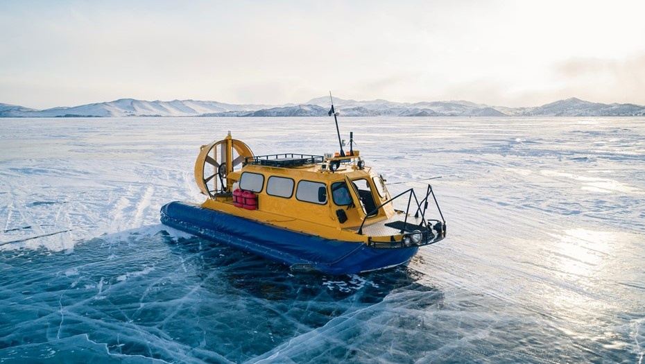    В Иркутской области возбудили дело по факту гибели туристов на Байкале Автор фото: Evgenii Bakhchev/shutterstock.com