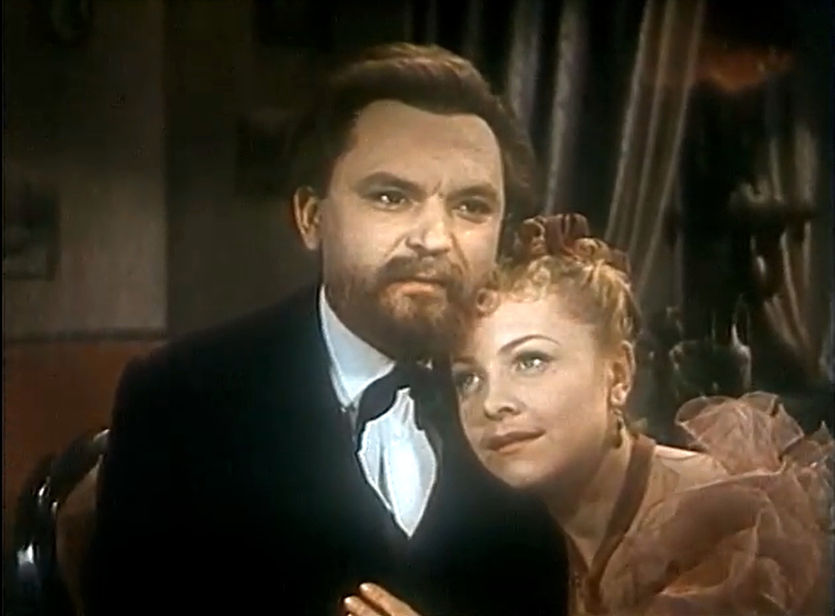 Кадр из кинофильма "Попрыгунья", 1955 г., режиссер Самсон Самсонов, сценаристы Фёдор Добронравов, Владимир Монахов, Вадим Юсов, композитор Николай Крюков (скриншот)