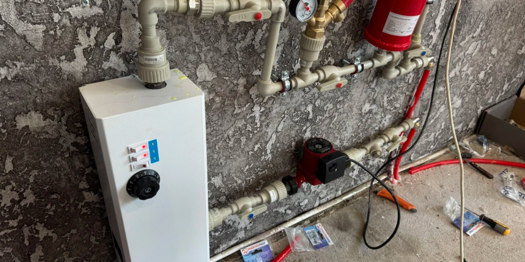 Зачем переплачивать 150 тыс. руб. за электрический котел, если энергосберегающие обогреватели дешевле и устанавливаются за 2 часа