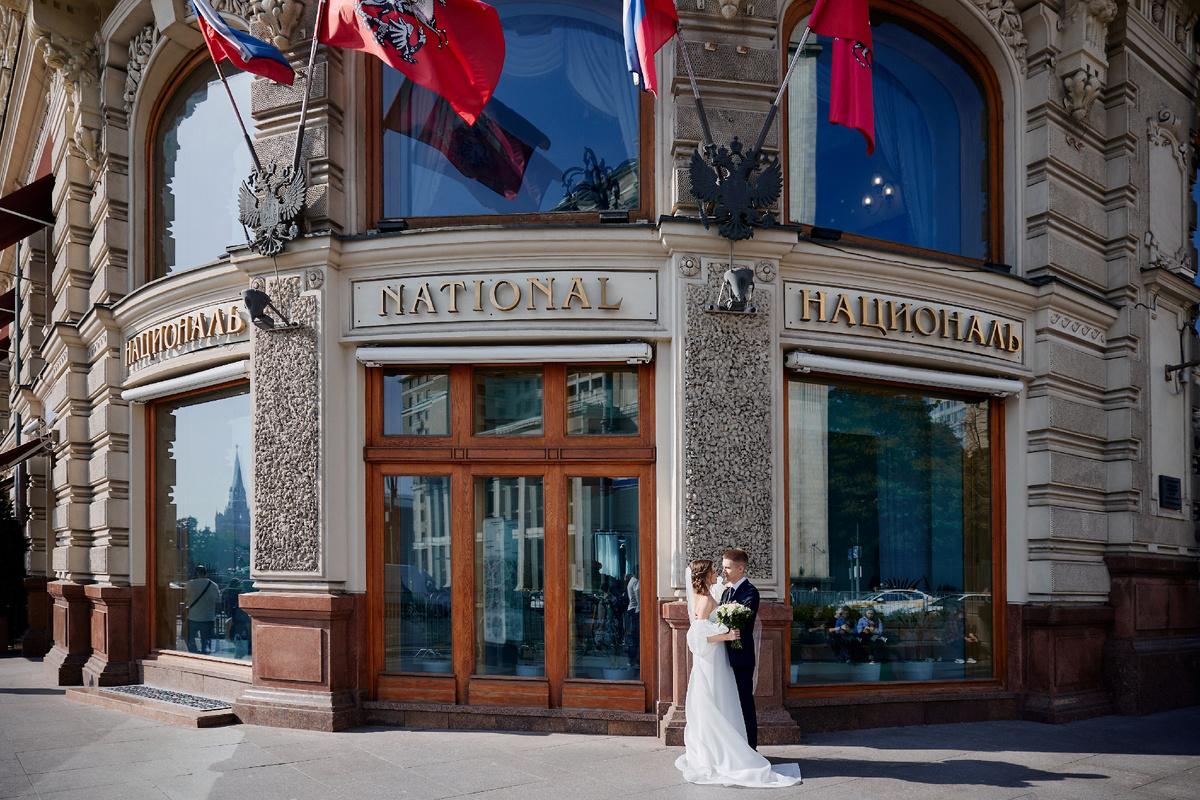 Вход в гостиницу "Националь". Фотограф Марина Арт.