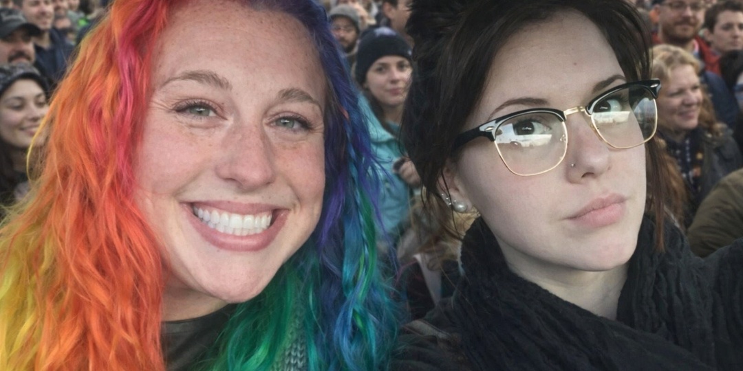 Кроме интровертов и экстравертов есть отроверты. Кто это?