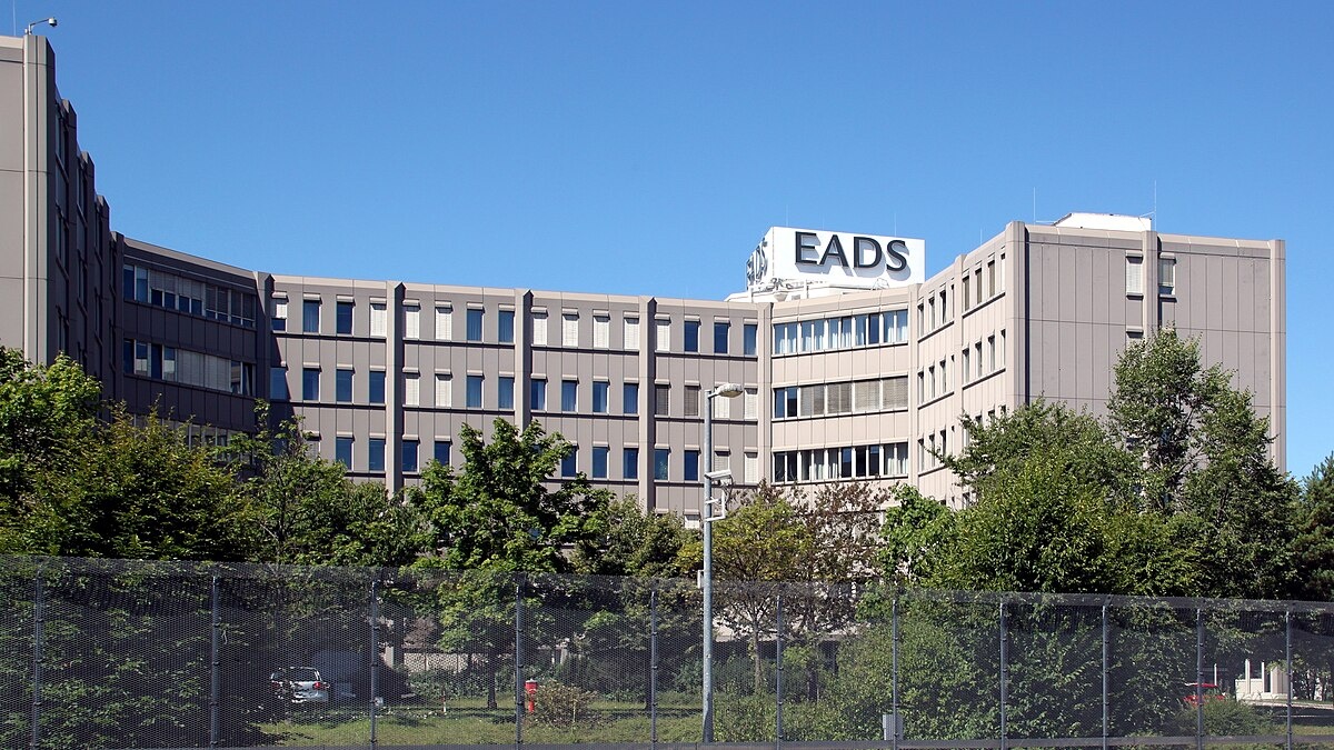Штаб-квартира EADS в Тауфкирхене, Германия