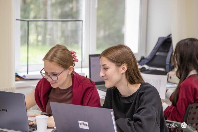    Занятия в «Инженерной школе»