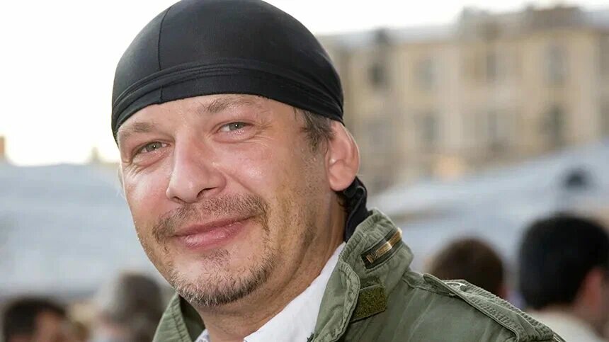 Дмитрий Юрьевич Марьянов — советский и российский актёр театра и кино, телеведущий