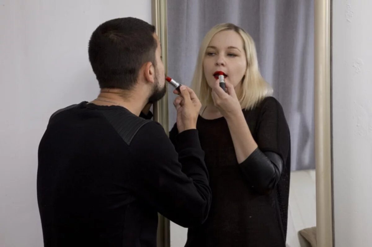    Заявления о смене пола на Украине подаются чуть ли не ежедневно.