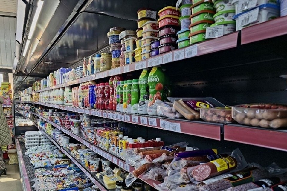    В Геническе специалисты Министерства промышленности и торговли провели внеплановый мониторинг цен. Фото: Минпромторг Херсонской области