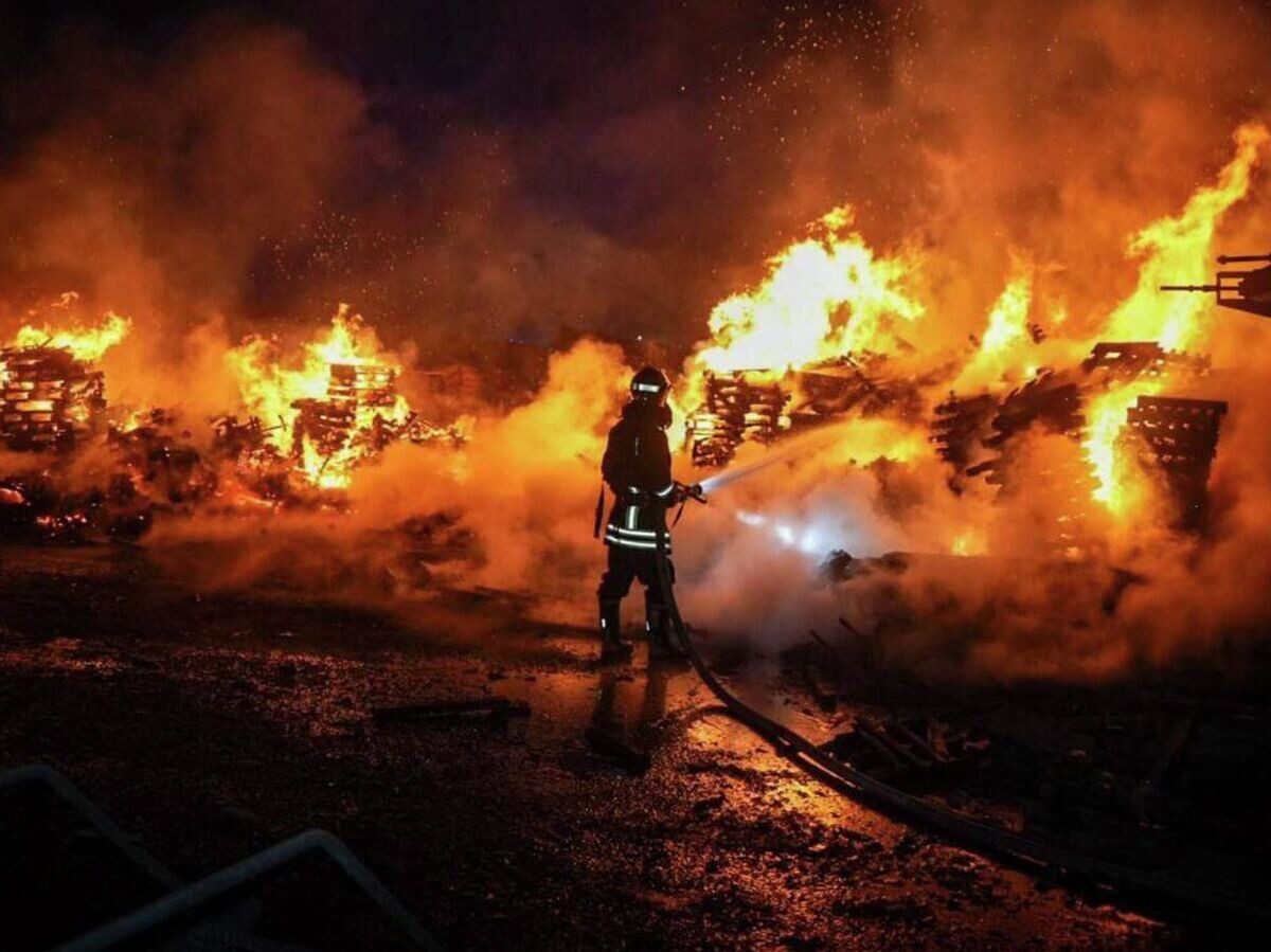    Пожар на предприятии в Одессе | © Фото : ГСЧС Украины в Одесской области