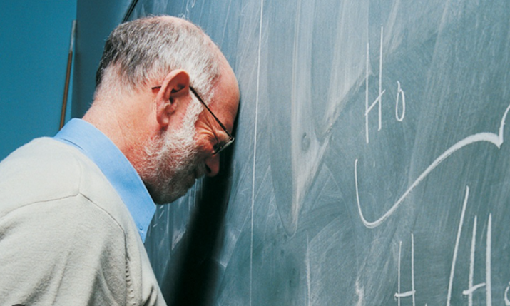 Учитель больше не авторитет: Почему школы превращаются в сервис обслуживания