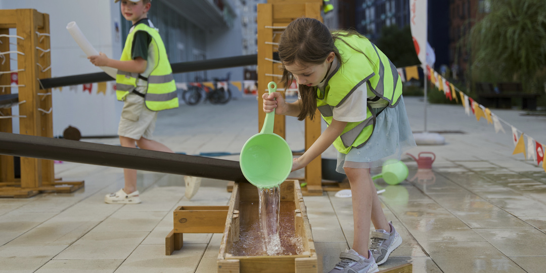 Игры с водой – разрешено всё, что обычно запрещено