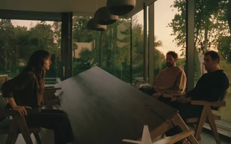 Кадр из фильма «Нескромные» 