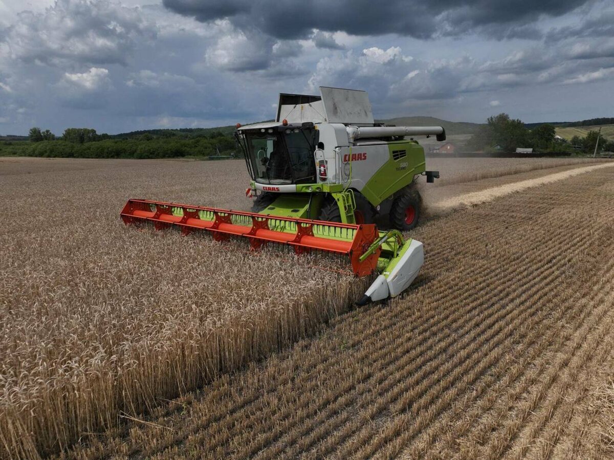     Биш йылда республика аграрийҙары 14,4 меңдән ашыу техника берәмеге һатып алған