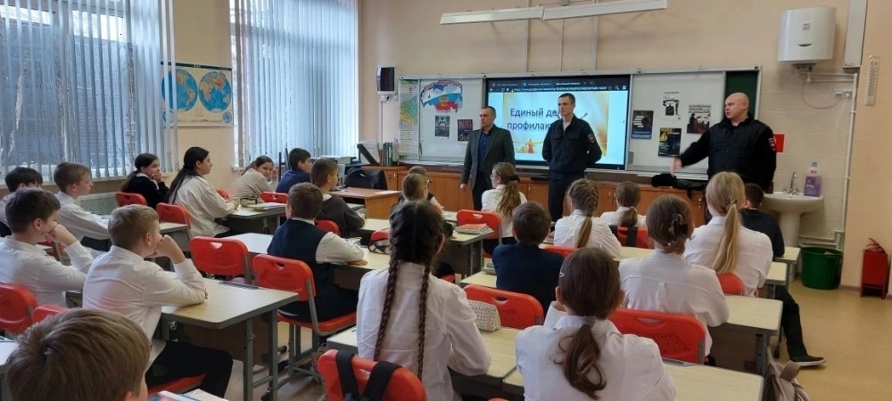    Фото предоставлено администрацией Октябрьского района Марина Ецкова