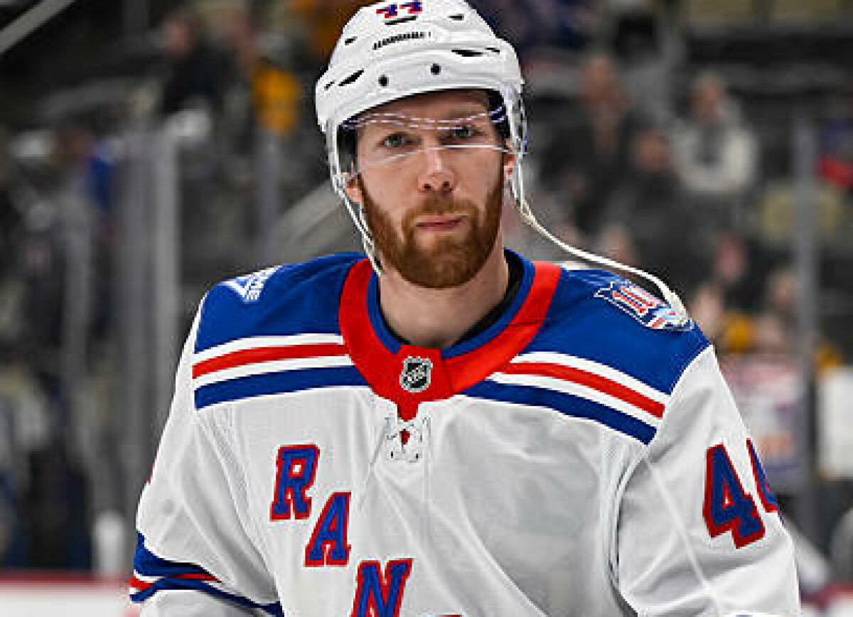     В Нью-Йорке о слухах о недовольстве Гаврикова политикой «Рейнджерс»: такого игрока сложно заменить