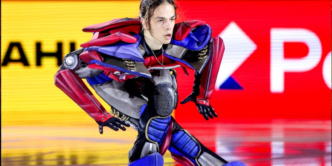 Настоящий американский трансформер фигурист Гуменник