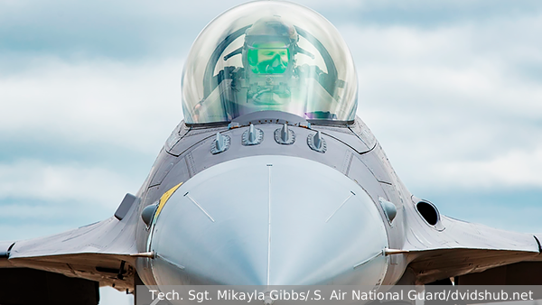     Фото: Tech. Sgt. Mikayla Gibbs/.S. Air National Guard/dvidshub.net   
 Текст: Борис Джерелиевский