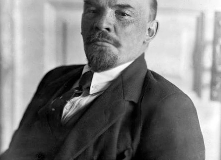 «Ври, да не завирайся!» Как антисоветизм становится предательством в условиях СВО