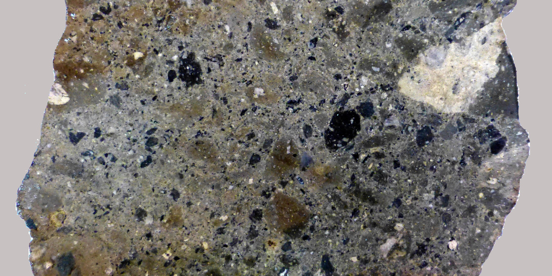 Импактиты: зювит и тагамит