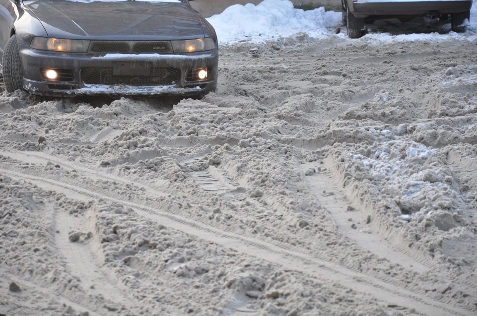    Прокурор внес начальнику учреждения представление Архив КП