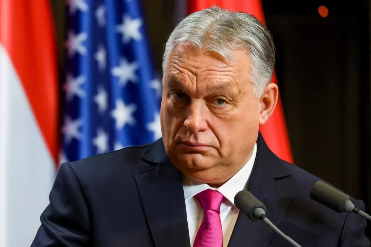    Виктор Орбан публично выступает за мирное урегулирование украинского конфликта и поддерживает все мирные инициативы Дональда Трампа.