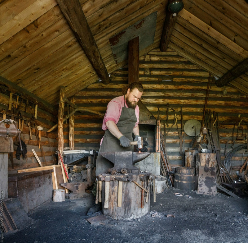    Музей «Кижи» ждет настоящих мужчин 23 февраля на чай из самоварамузей "Кижи"