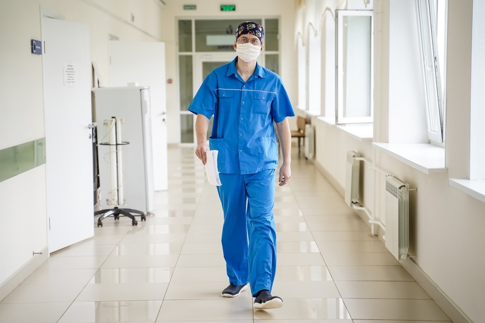    По словам истца, после проведенной в Оренбурге операции его выписали и отправили домой в Орск. Светлана МАКОВЕЕВА