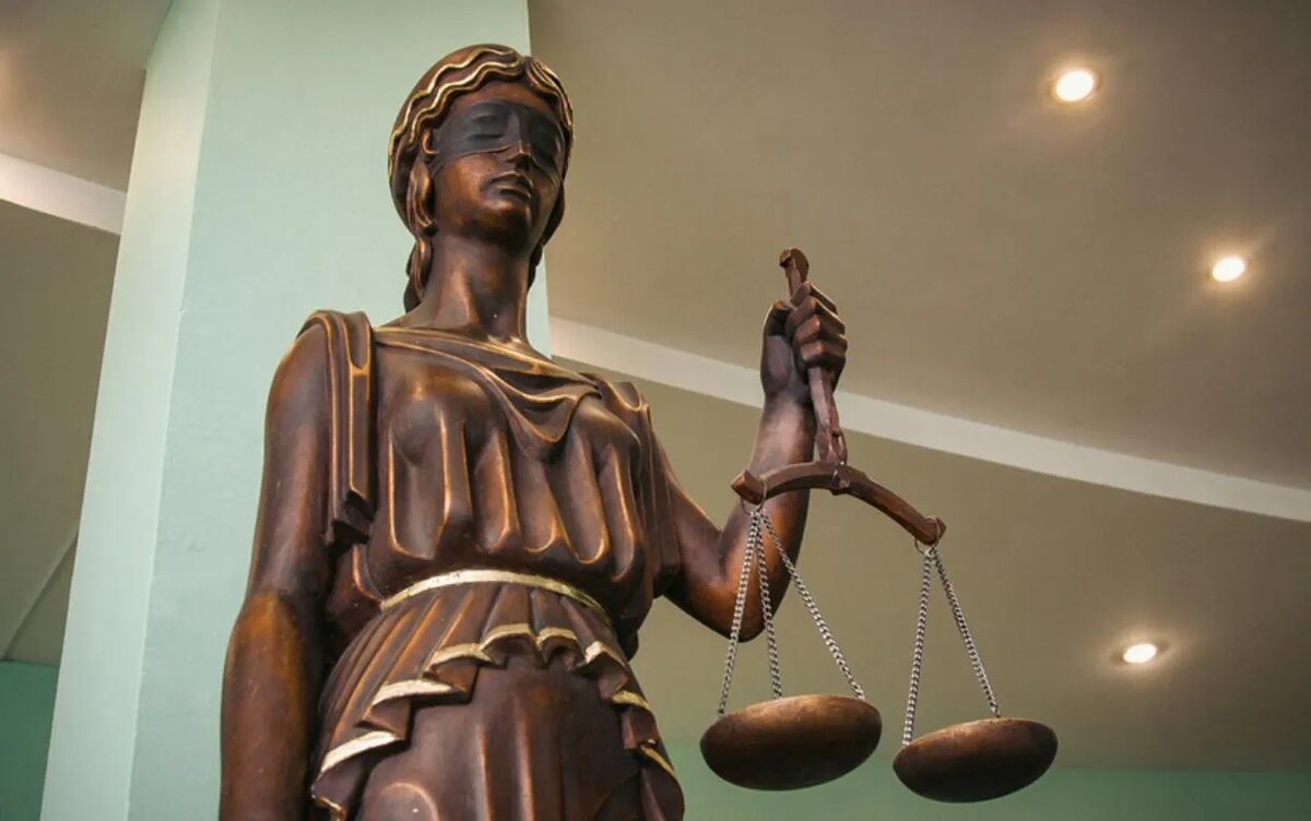    Жителя Ижевска осудят за нападение на полицейского