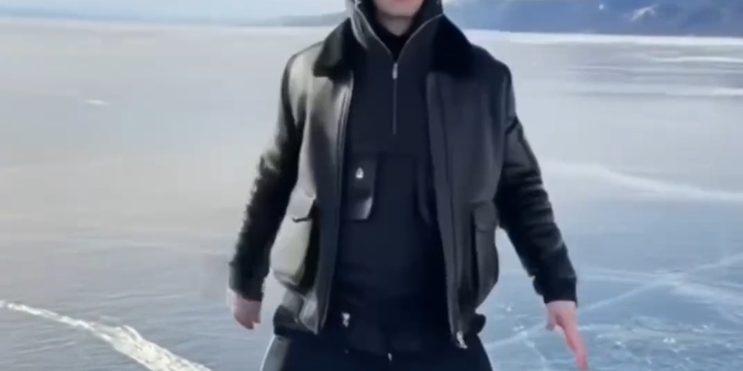 Шаман лизнул Байкал для прогрева к новой песне, созданной ИИ