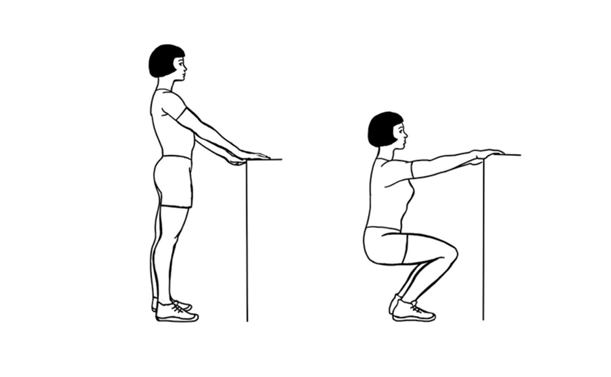 Рис. 2 Приседания с неподвижной опорой