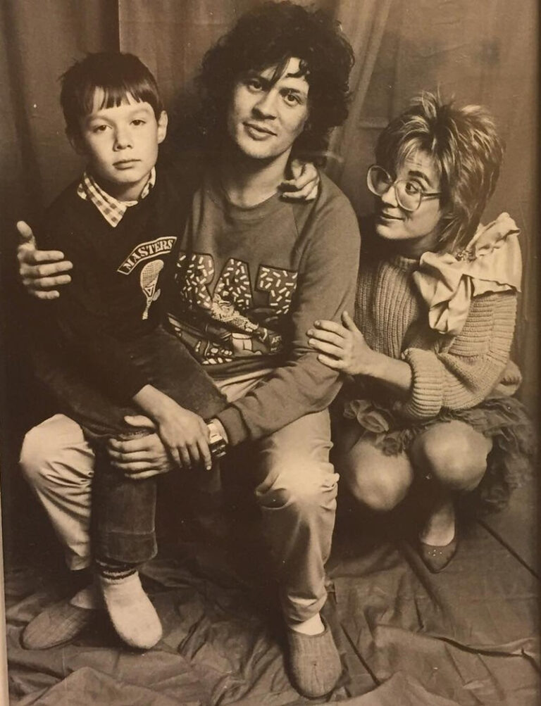 Илона Броневицкая и Пятрас Герулис с сыном Стасом.