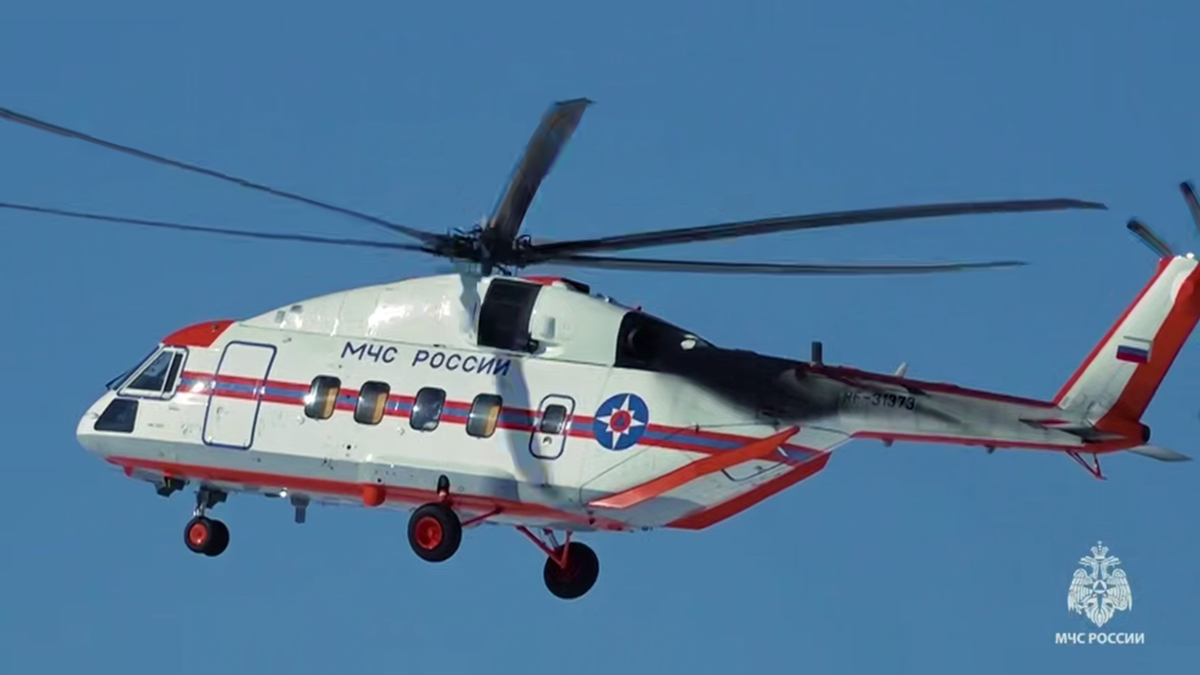 Стоп-кадр с видео «Ростех передал спасателям новейшие вертолеты Ми-38ПС», опубликованного на telegram-канале Ростеха t.me/rostecru