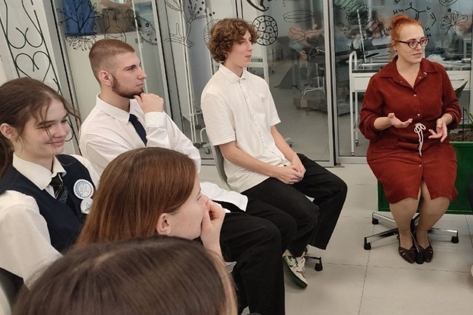    Педагоги-психологи из Мариуполя признаны одними из лучших в ДНР. Фото: Администрация Мариуполя