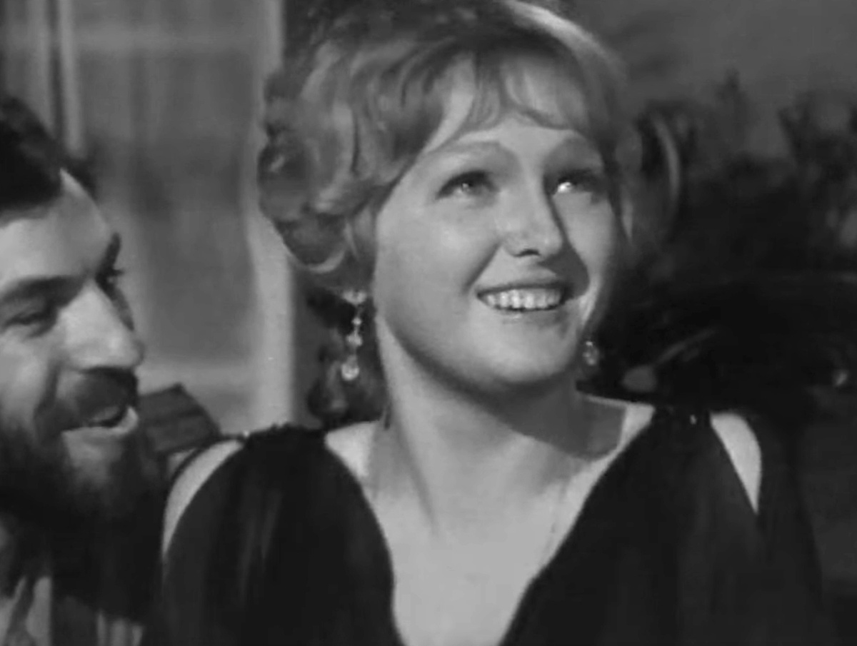 Кадр из кинофильма "И был вечер, и было утро…", 1970 г., режиссер Алексей Салтыков, сценарист  Эдуард Володарский, композитор Андрей Эшпай (скриншот)