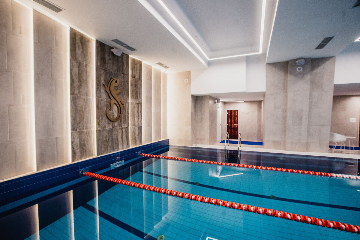 Бассейн фитнес-клуба Savoy Wellness Чистые пруды