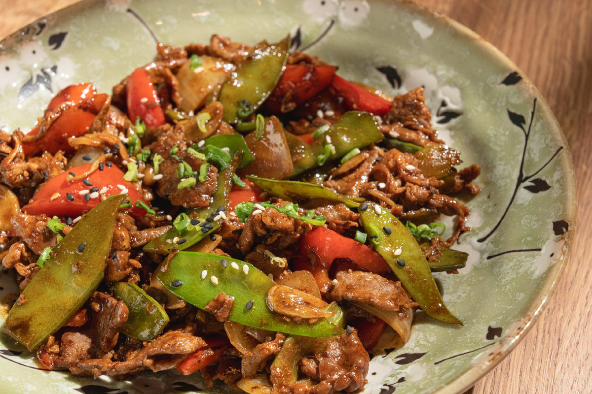 Говядина в устричном соусе в ресторане «Конг»