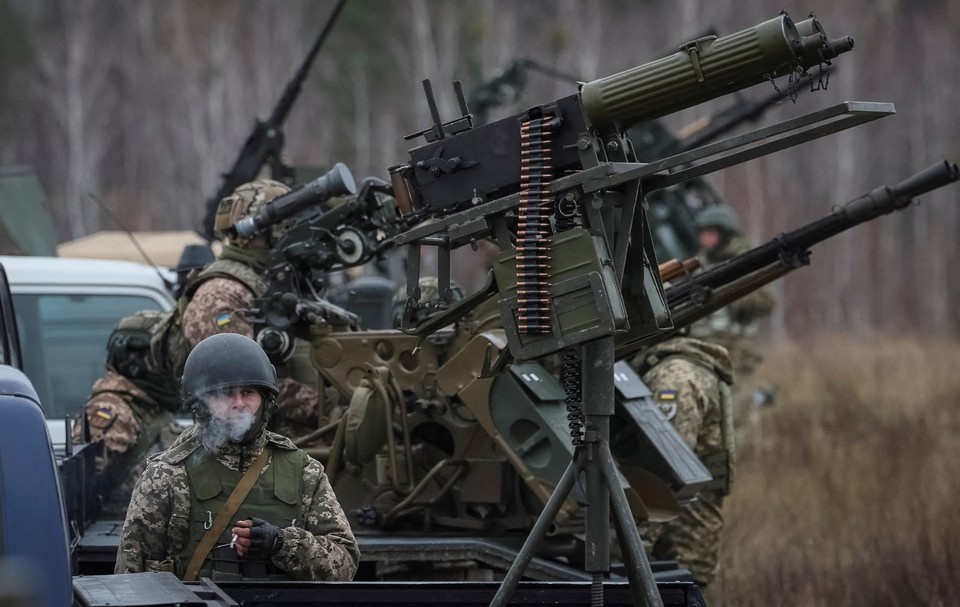    Зеленский поставил задачу воевать еще три года REUTERS