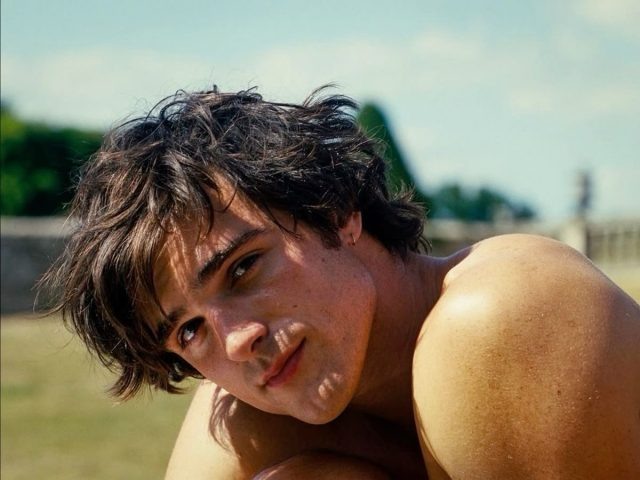    Кадр из фильма «Солтберн» (Saltburn, Великобритания, 2023)