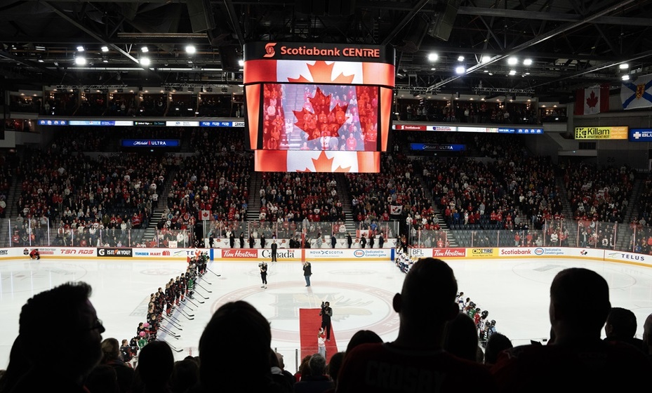    Канада считается главным фаворитом полуфинального матча с Финляндией на Олимпиаде 2026. Фото: Global Look Press