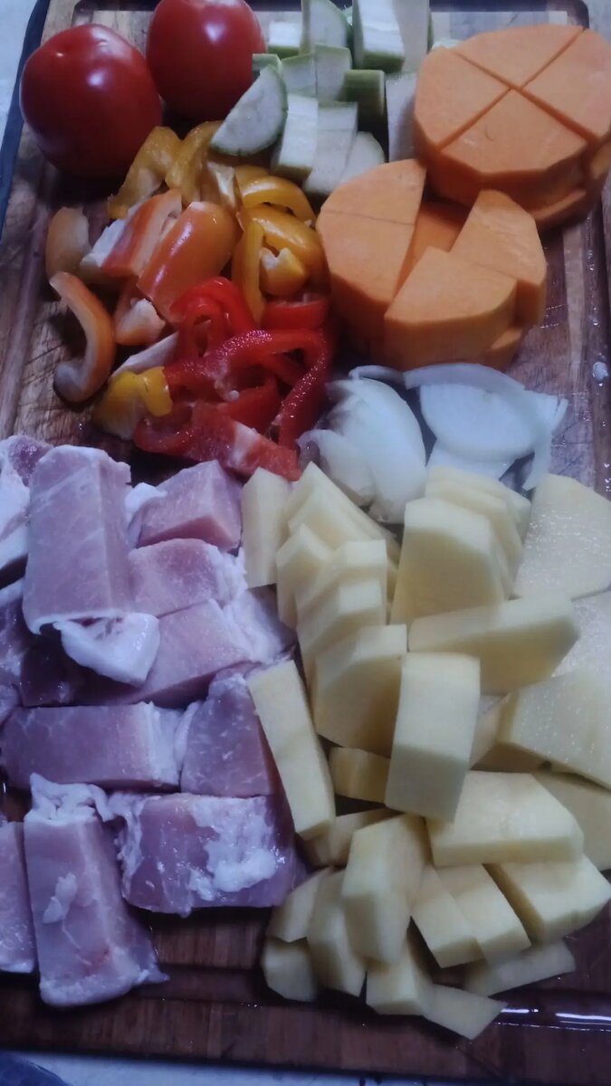 С мясом. Образец нарезки.