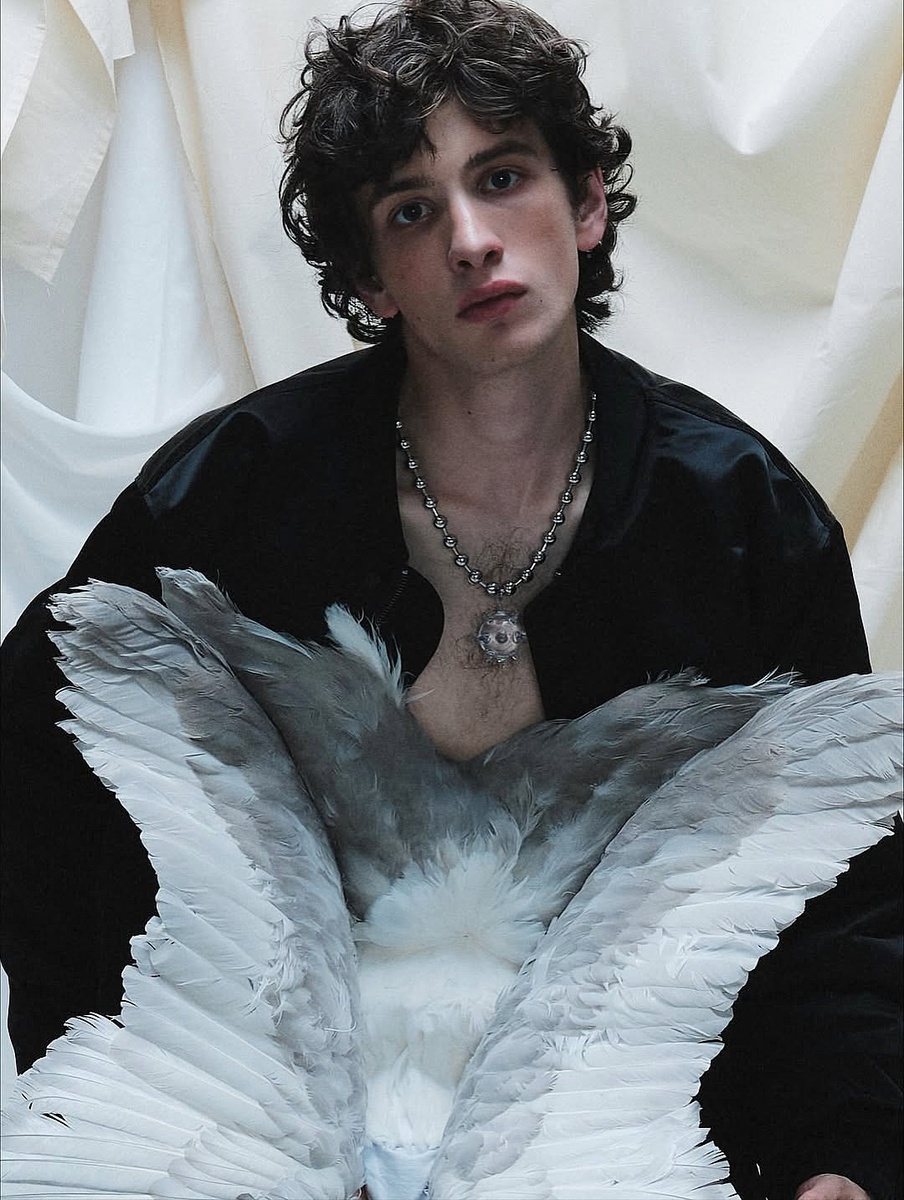    Марк Эйдельштейн и Эстер Макгрегор снялись в новом фильме (фото 1)