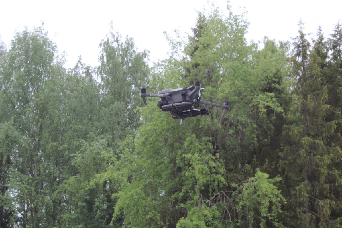 Как  рассказал Николай, оператор БПЛА должен быть спокойным, уравновешенным  человеком, обладать хорошо развитым пространственным мышлением. Фото: из архива  редакции