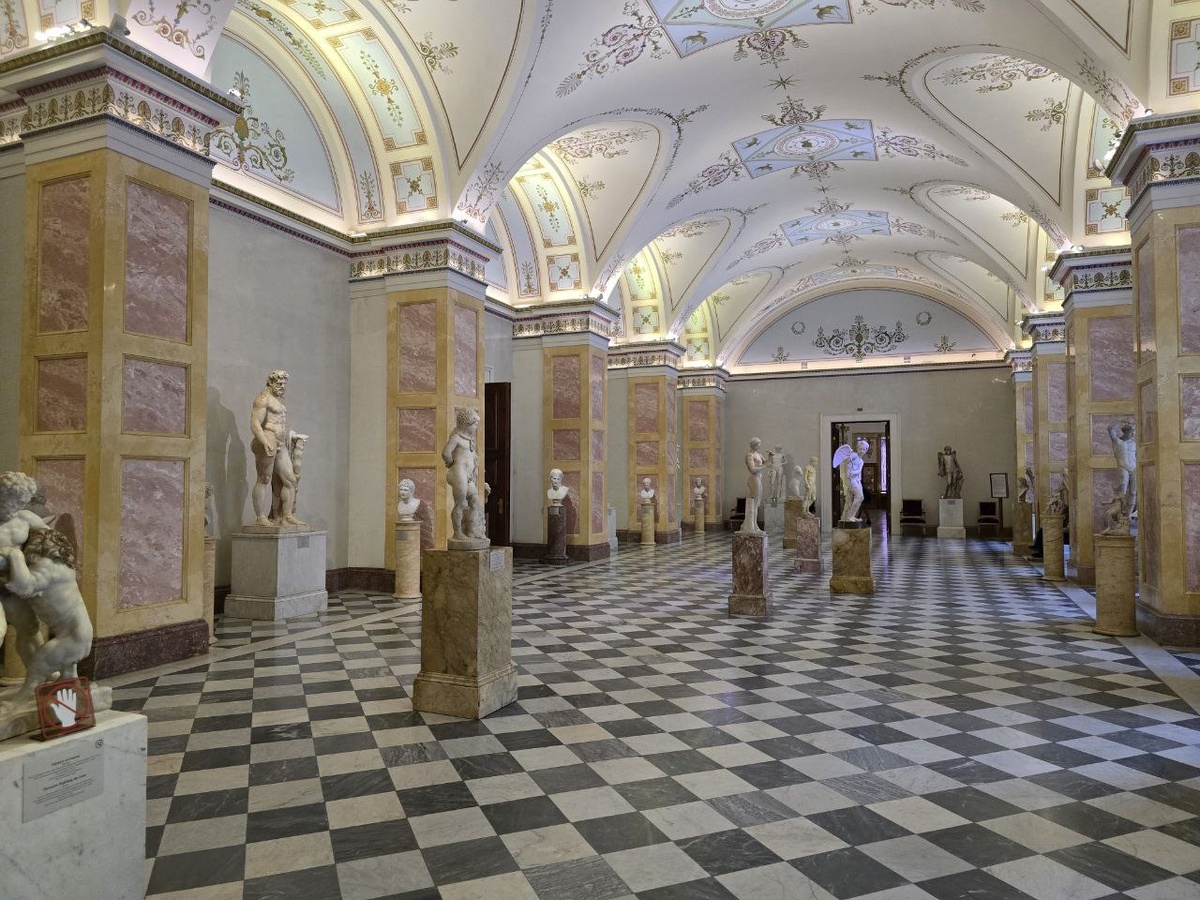 Зал Геракла. Искусство Древней Греции IV в. до н.э.